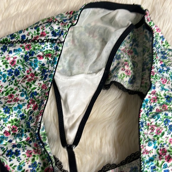 Victoria’s Secret Sexy Little Things Set - Picture 7 of 7